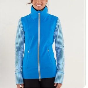 Lululemon Daily Yoga Beaming Blue and White Striped Full Zip Sweater Sz 8